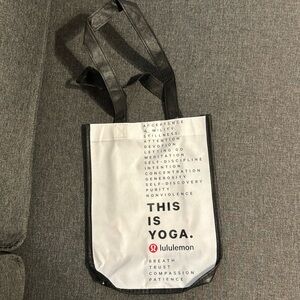 Lululemon Shopping Tote Bag